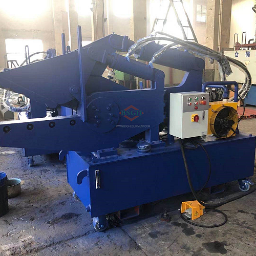 Hydraulische Alligatorschere AS-1000 von BSGH – Real Shot aus nächster Nähe